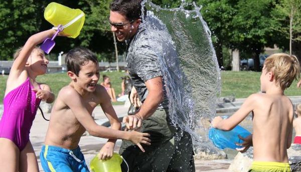 Content für Familien in der Ferienzeit – Themenschau aus Familien-Newslettern